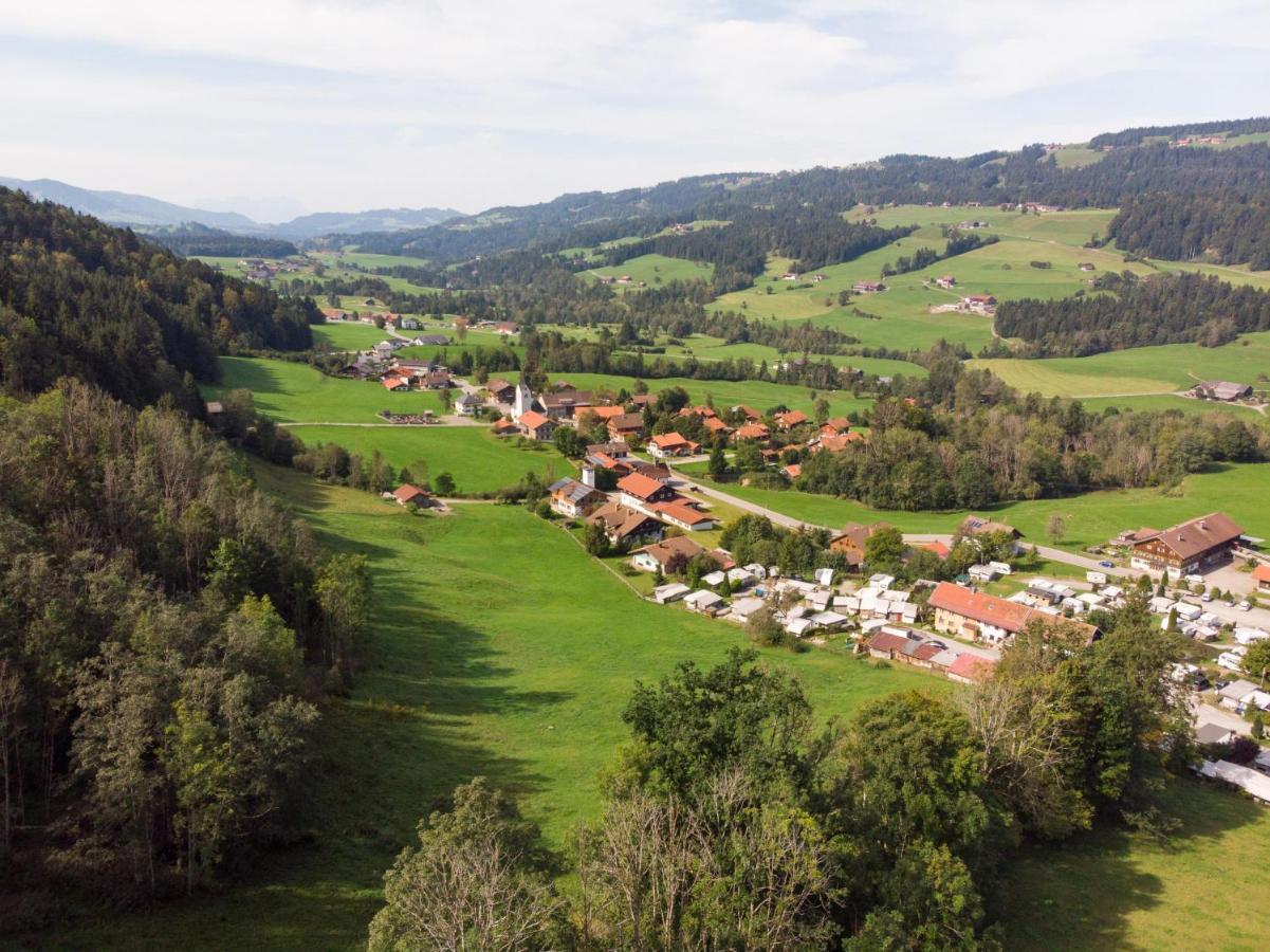 Leihwohnwagen Camping-aach Campsite *
